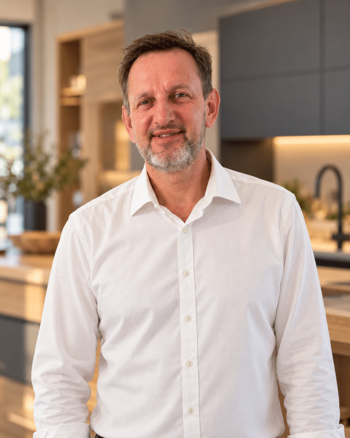 Manfred Woitzik, Schreinermeister und Leiter des Küchenstudios